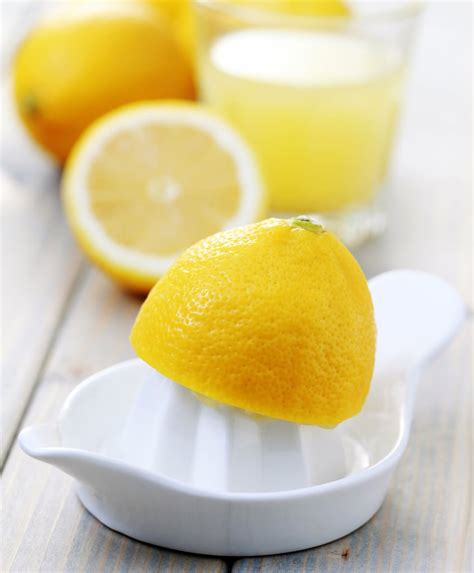 Lemon Juice | Healthy Condiments | POPSUGAR Fitness Photo 2