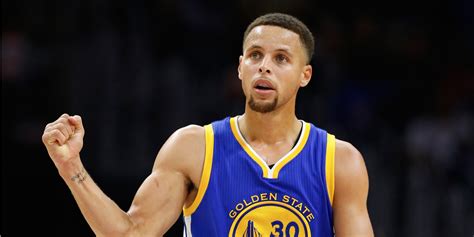 ¿Por qué comprar la Camiseta de Stephen Curry? | Chismes de famosos