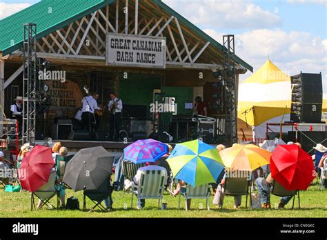 Bluegrass music festival Stock Photo - Alamy