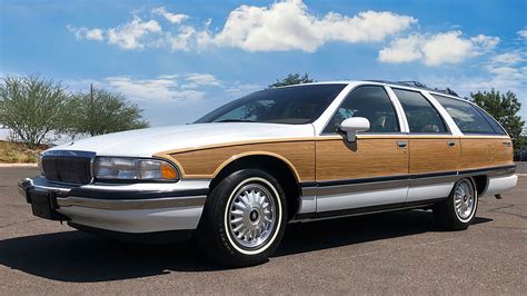 We Want to Hit Trash Cans with This 5,600-Mile 1994 Buick Roadmaster Wagon