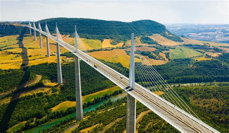 Millau Viaduct: Location, cost and construction details