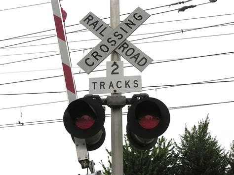 Free photo: Railroad Crossing Sign - Free Image on Pixabay - 908276
