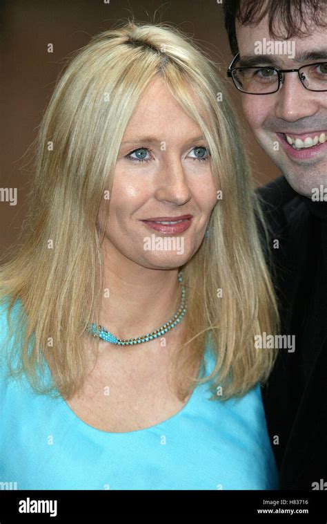 J K ROWLING HARRY POTTER FILM PREMIER ODEON LEICESTER SQUARE LONDON ...