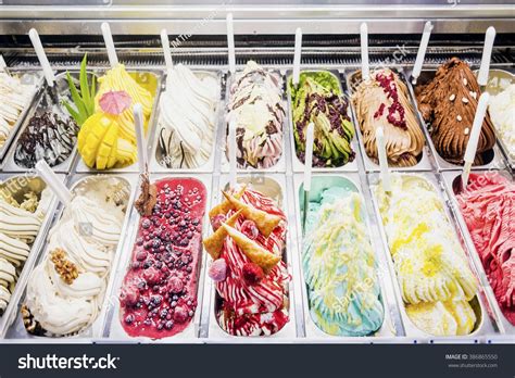 classic italian gourmet gelato gelatto ice cream display in shop | Sabores de helados, Tienda de ...