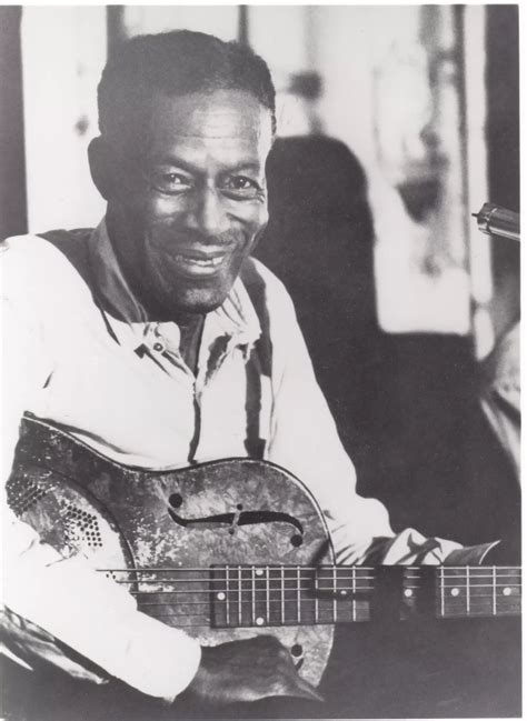 11 Original Artists Who Defined The History Of Delta Blues Guitar ...