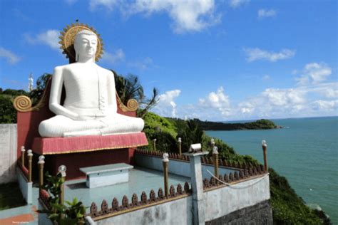 Buddhism in Sri Lanka – Important Facts You Must Know | Thomas Cook Blog