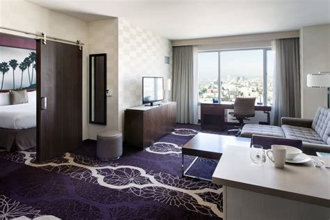 Downtown Los Angeles Hotel with Kitchen | Residence Inn Los Angeles L.A ...