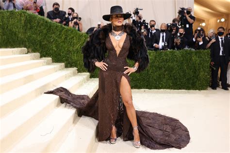 Jennifer Lopez And Ben Affleck Attend The 2021 Met Gala