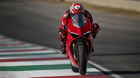 Ducati Panigale V4 Wallpapers - Wallpaper Cave