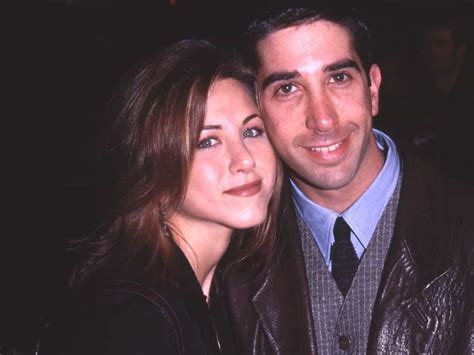 'Friends' stars Jennifer Aniston, David Schwimmer rumoured to be dating