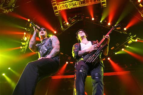 Awesome live picture - Avenged Sevenfold Photo (23221700) - Fanpop