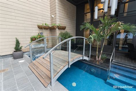 Le St-Martin Hotel Particulier Montreal Pool Pictures & Reviews ...