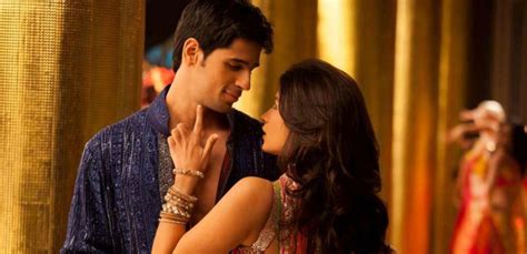 Sidharth Malhotra Does NOT Sleep Over At Alia Bhatt's House! | AVS TV ...