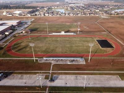 Rent Field - Football Field in Klein