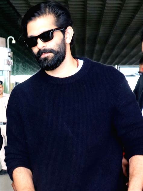 : Mumbai:Amit Thackeray Spotted At Airport Departure in Mumbai