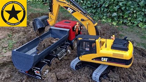 CHILDREN BRUDER EXCAVATOR Toys MAGOM RC Vehicles Heavy MUD BATTLE - YouTube