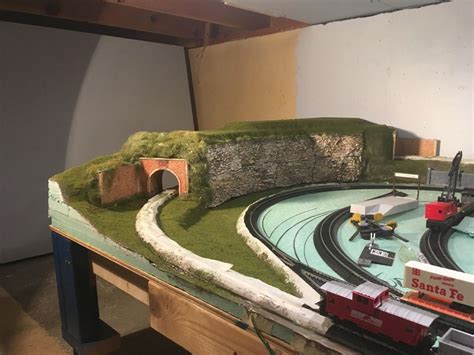 6-shelf-layout-scenery-1 - | Ho train layouts, Model train layouts, Ho ...