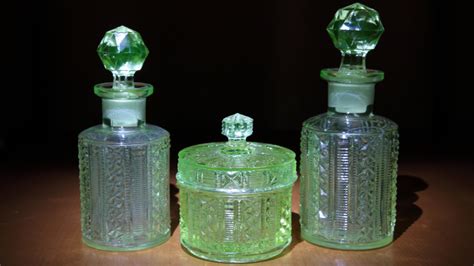 Uranium Glass: The Radioactive Glassware That Could Be Hiding In Plain Sight | IFLScience