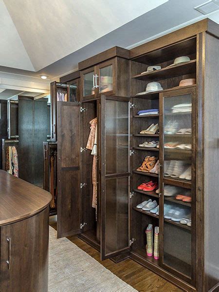 Wood Closet Systems | Solid Wood Trims | Closet Factory