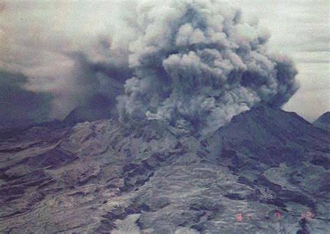 Mt. Pinatubo in 1991 the last eruption in the Philippines | Scenery, Natural landmarks, Philippines