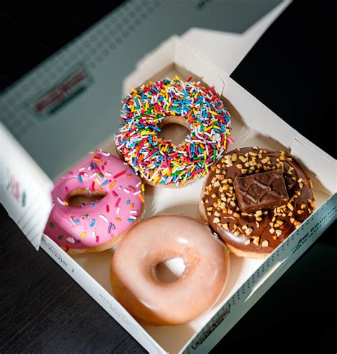 Krispy Kreme Doughnuts & 3 Myths about Sugar that You Need to Know — Bravespace Nutrition