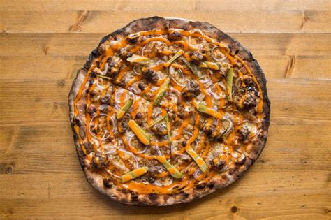 The 10 New York Pizzas You Must Eat Before They Disappear — Bloomberg ...