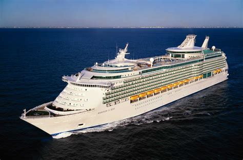 Royal Caribbean Mariner of the Seas cruise ship - Cruiseable