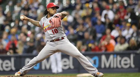 St. Louis Cardinals ace Carlos Martinez debuted a new pitch - Sports ...