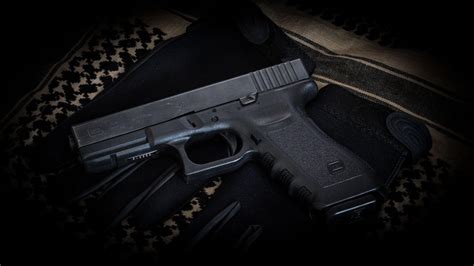 Glock Wallpapers - Wallpaper Cave