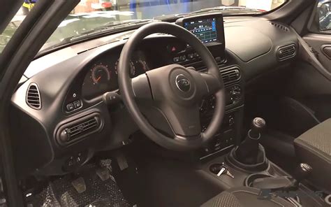 The interior of the new Lada Niva Travel was shown on video :: Autonews ...