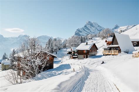 12 Absolute Best Places to visit in Switzerland in Winter - tosomeplacenew