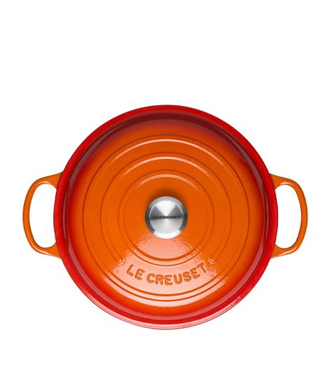 Le Creuset Volcanic Shallow Casserole Dish (26cm) | Harrods HK