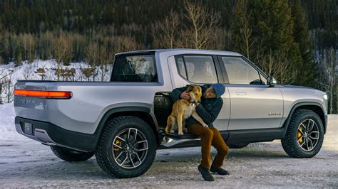 Photos: Rivian's all-electric pickup and SUV coming in 2020