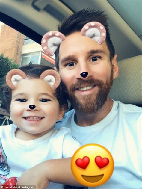 Barcelona star Messi shares family snap on Instagram | Daily Mail Online