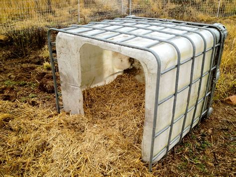 9 Versatile Uses for IBC Totes on a Small Farm or Homestead | Pig ...