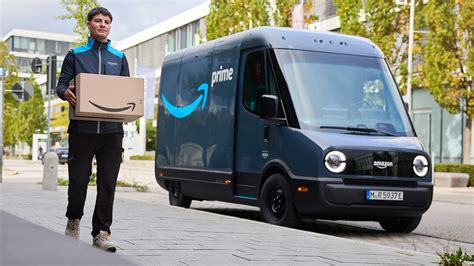 Amazon Starts Making European Deliveries With All-Electric Rivian Van ...