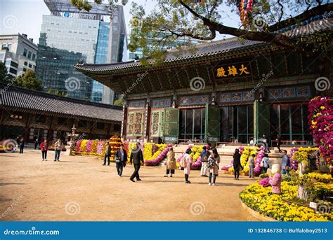 Jogyesa temple editorial stock photo. Image of building - 132846738