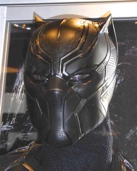 Black Panther costume : r/marvelstudios