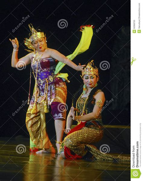 INDONESIA WAYANG WONG PERFORMANCE THEATRICAL DANCE CULTURE Editorial ...