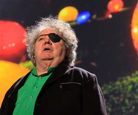 Dale Chihuly Biography - Childhood, Life Achievements & Timeline