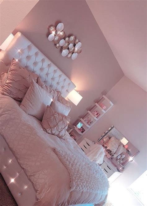 30+ Rose Gold Room Decor – HomeDecorish