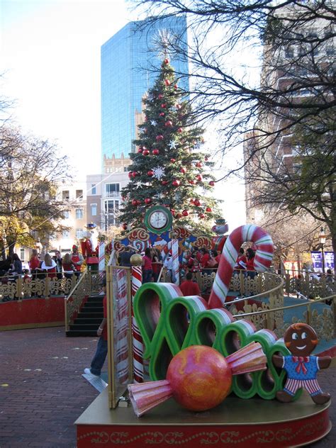 Sundance Square Christmas Decorations in Ft Worth | Sundance… | Flickr