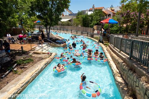 White Water Canyon Lazy River, Hurricane Harbor | Six Flags Fiesta Texas