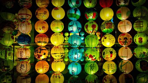 Singapore Lanterns – Bing Wallpaper Download