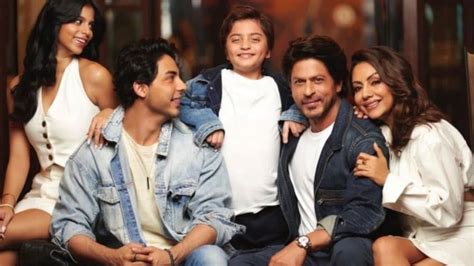 Shah Rukh Khan's family portrait screams goals from miles away