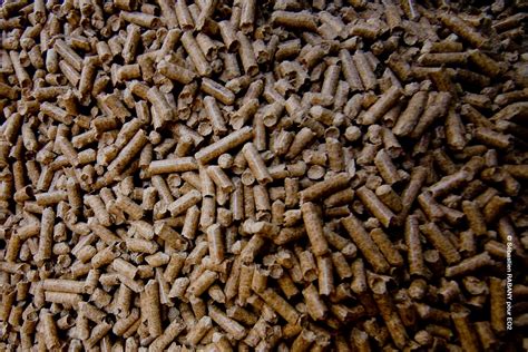 Livraison de granulés de bois à domicile à Lyon - Vente et livraison de pellets pas chers dans l ...