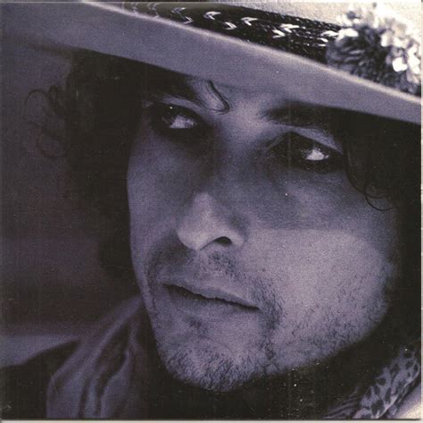 Bob Dylan - Tangled up in Blue [alternate live version - 1975] - Reviews - Album of The Year