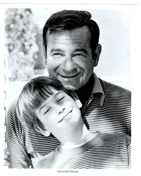 Walter Matthau with his son Charlie Matthau. Walter Matthau, Grumpy Old ...