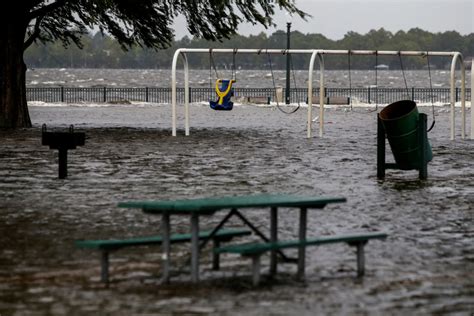 Maps: Here’s where flooding from Florence could be the worst | PBS News