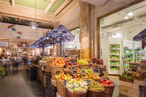 Eataly NYC Flatiron Produce Section - Credit Evan Joseph_cropped - Unpacked